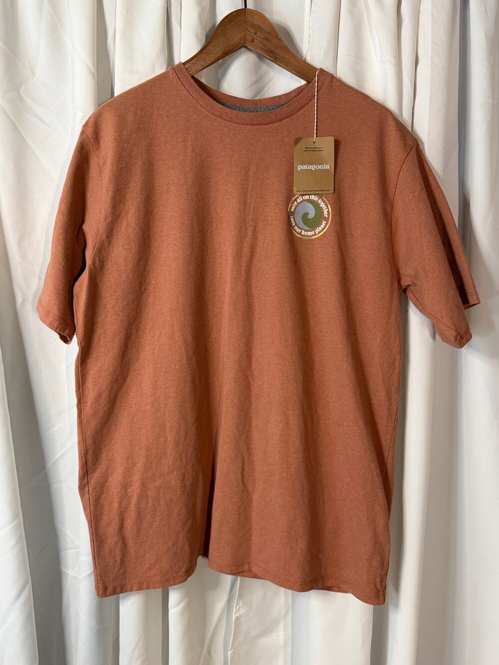 Patagonia Mens Unity Fitz Responsibili-Tee Medium Sienna Clay Graphic TShirt NWT